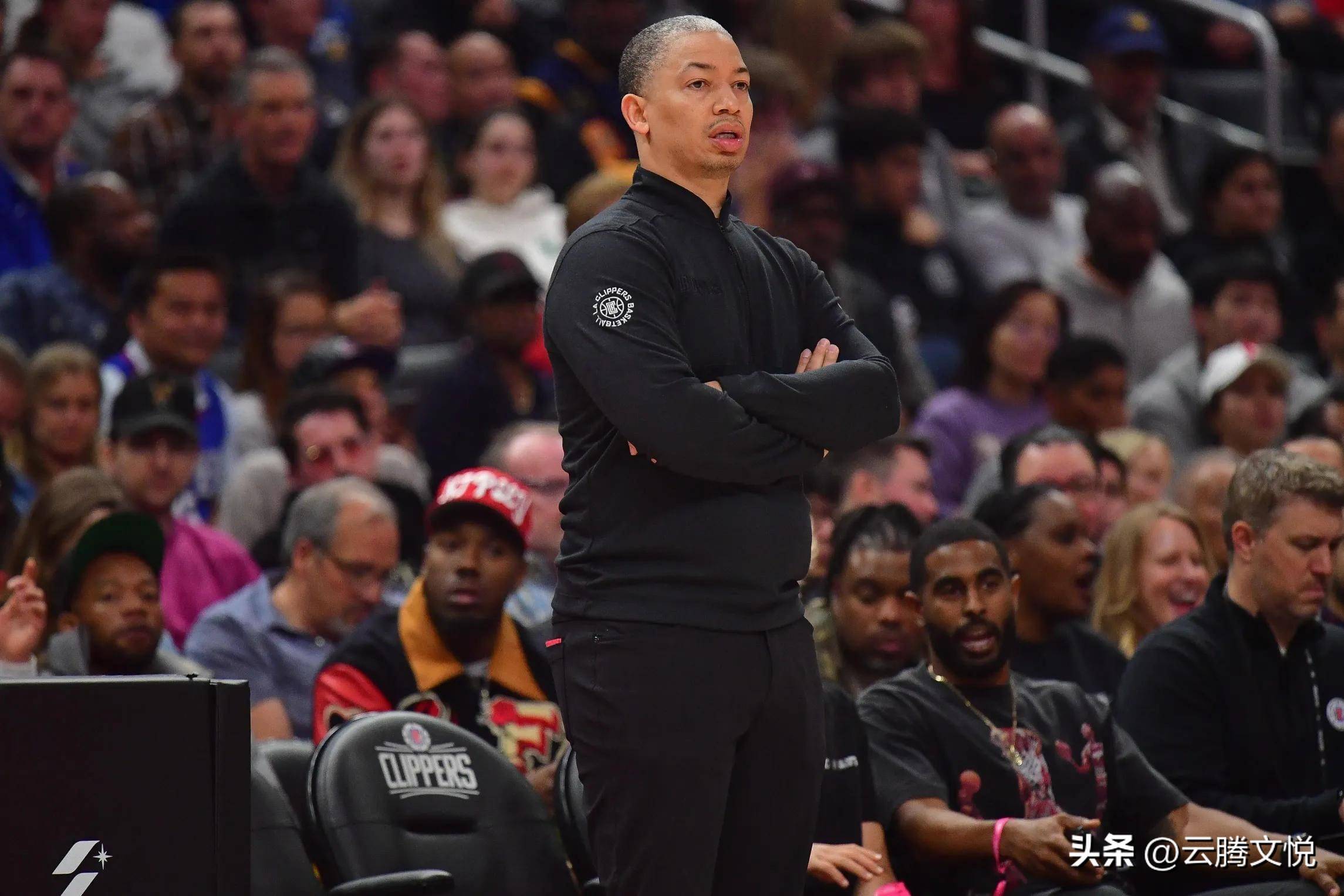 ayx体育-快船队惨败后更衣室爆发冲突，主帅回应，论坛.-ayx体育